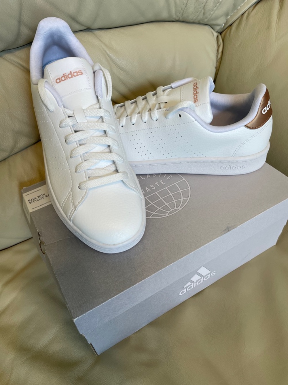 adidas Advantage White Sneakers with Gold Heel Tab